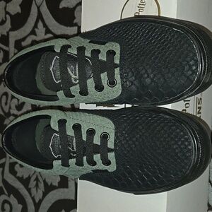 Vans Slytherin sz 7.5 Womens